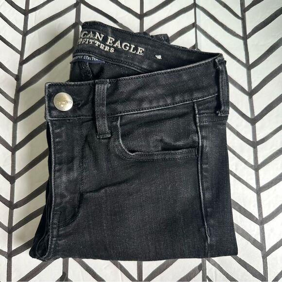 American Eagle Size 2 Long Super Super Stretch Black Jegging - Picture 1 of 5